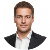 Егор Макаров